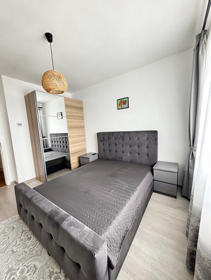 Apartament cu 2 camere decomandat în Berceni