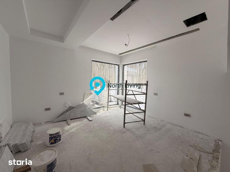 Casă cu 7 camere cu Teren 400 Mp în Gruiu