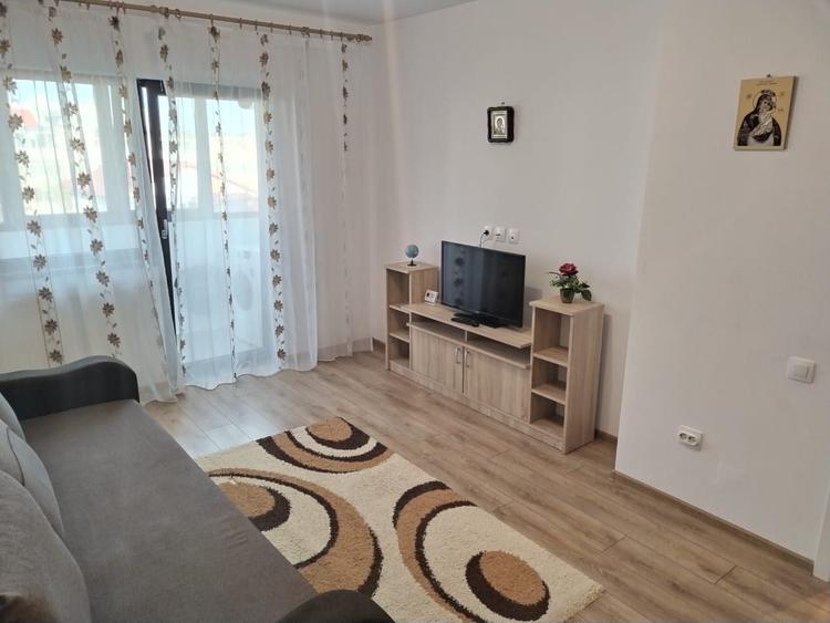 Garsonieră decomandată în Găvana