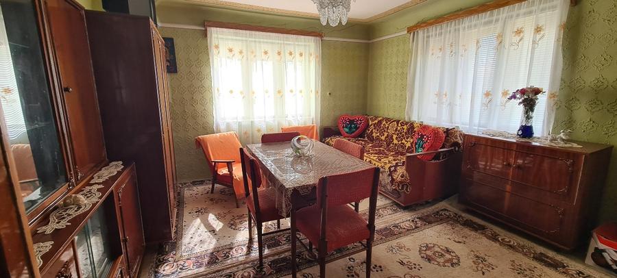 Casă individuală cu 3 camere cu Teren 1044 Mp în Sânpaul