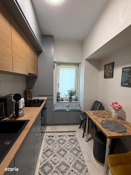 Apartament cu 2 camere decomandat în Central