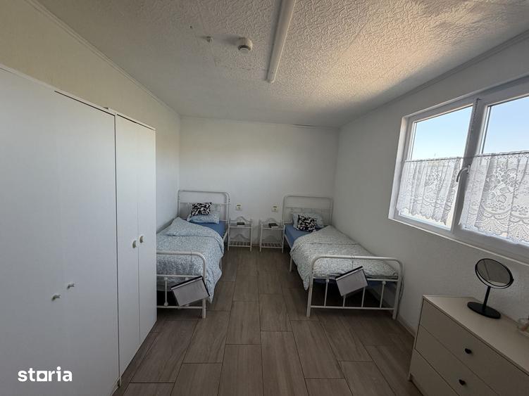 Casă cu 10 camere cu Teren 2150 Mp în Lenauheim