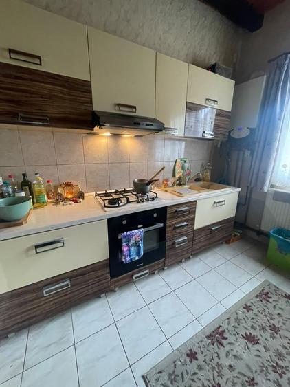 Casă individuală cu 3 camere cu Canalizare în Lunca Cetățuii