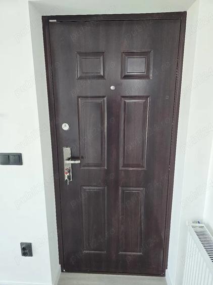 Apartament cu 3 camere decomandat în Aurel Vlaicu