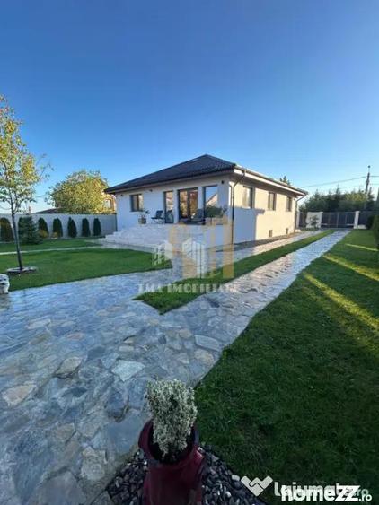Casă cu 6 camere cu Canalizare în Hărman