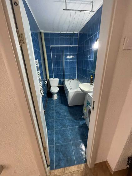 Apartament cu 3 camere decomandat în Hala Centrală