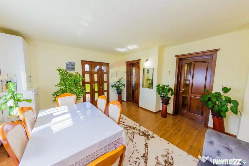 Casă cu 3 camere cu Teren 1732 Mp în Merișor