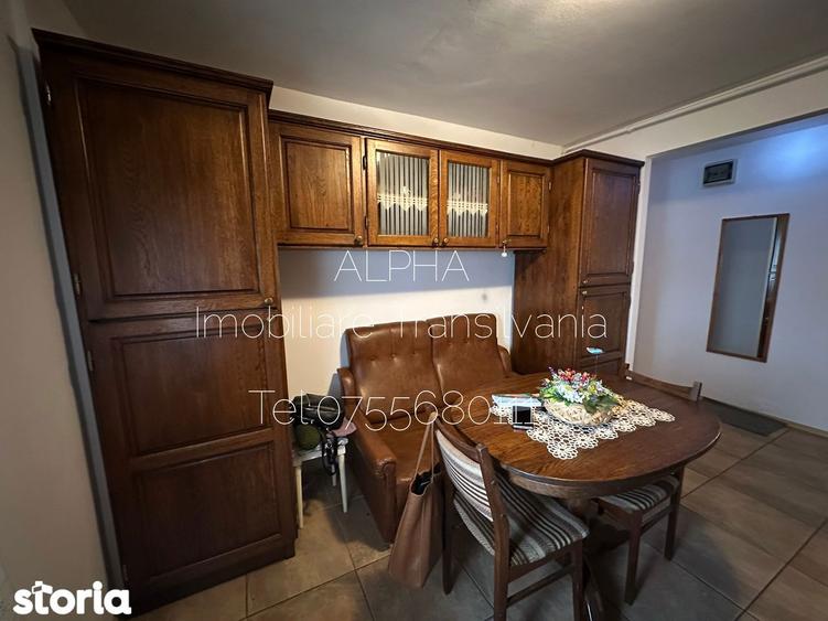 Apartament 3 camere, 2 bai , 72 mp +pod 72 mp, zona Pietri? - 1