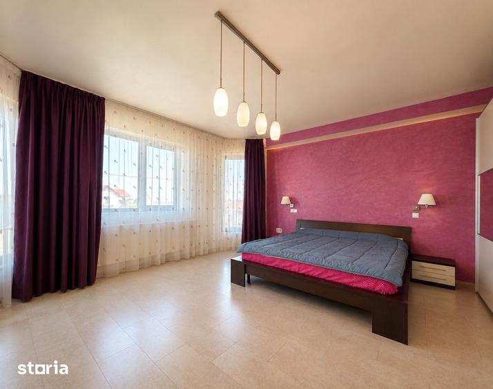 Casă cu 6 camere cu Teren 500 Mp în Crevedia