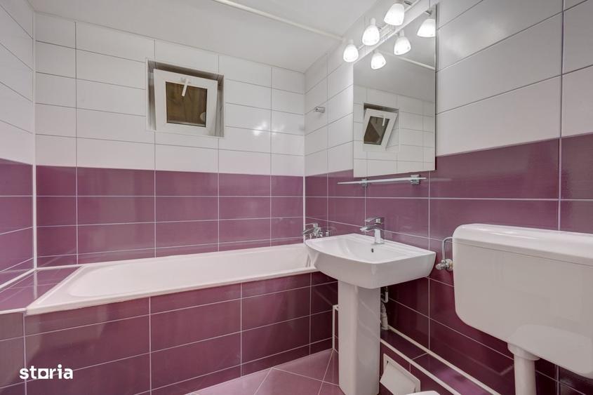 Apartament cu 4 camere semidecomandat în Dristor