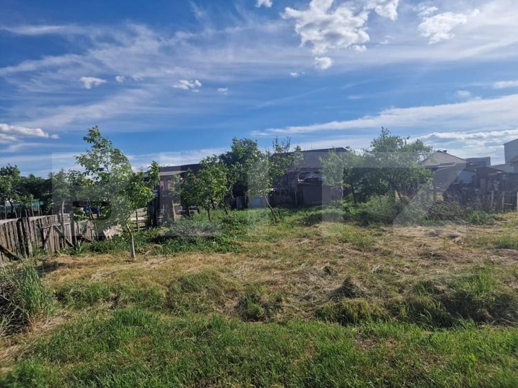 Casă individuală cu 3 camere cu Canalizare în Iclod