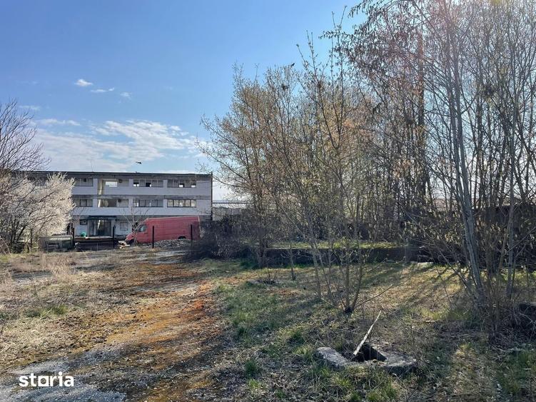 Spațiu comercial, de 9,059 mp, în Central