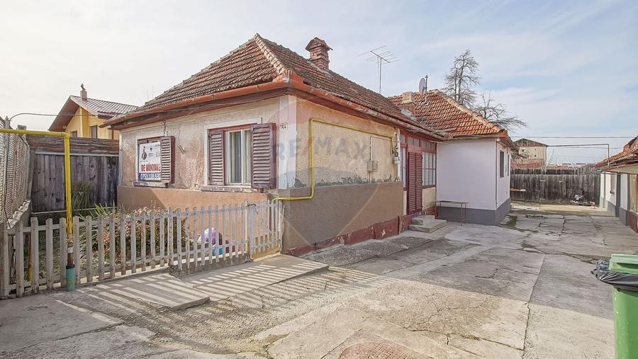Casă cu două corpuri+teren 230 mp De Vanzare, Strada Carierei, Brașov - 1