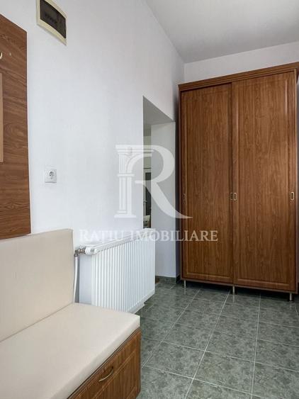 Casă individuală cu 3 camere cu Canalizare în Cantemir