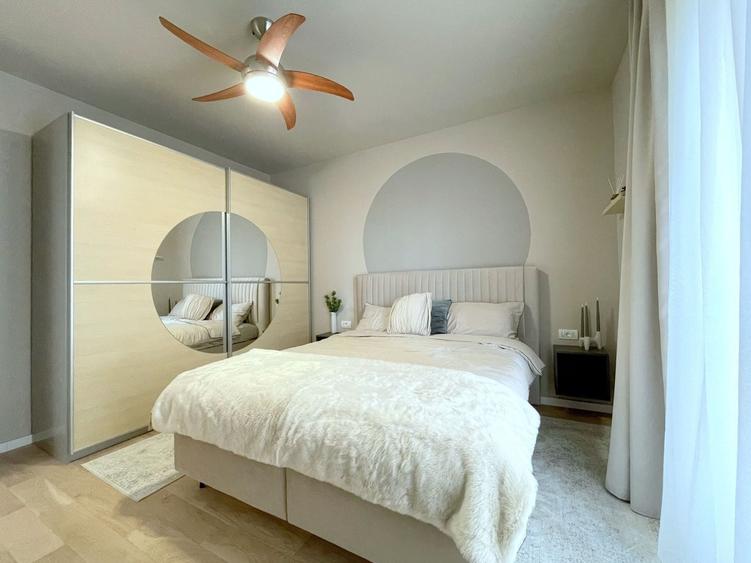 Apartament cu 2 camere decomandat, mobilat în Central