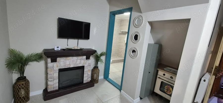 Casă cu 6 camere cu Teren 220 Mp în Central