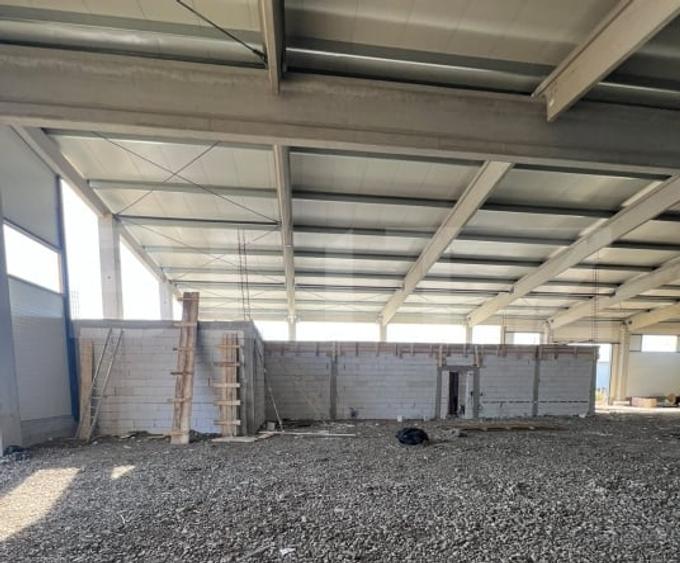 Spațiu industrial, de 1,450 mp, în Ghirodei