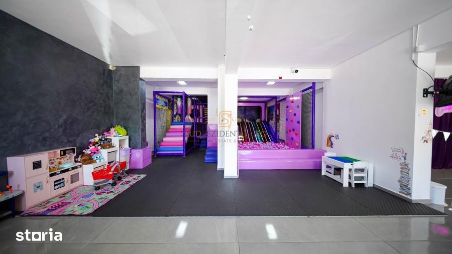 Spațiu comercial, de 195.95 mp, în Central