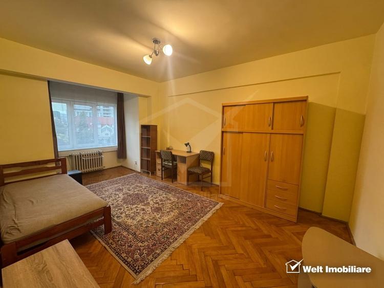 Apartament cu 2 camere decomandat, mobilat în Central