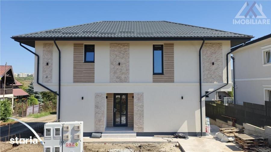 Casă cu 4 camere cu Teren 300 Mp în Valea Lupului