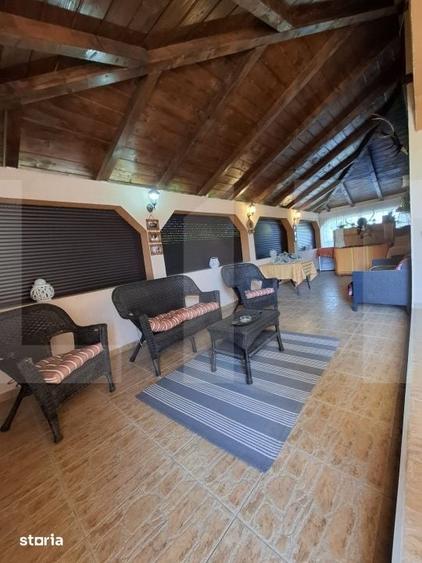 Casă cu 8 camere cu Teren 4600 Mp în Vlădeni