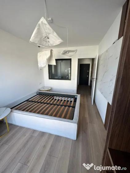 Apartament cu 2 camere decomandat, mobilat în Independenței