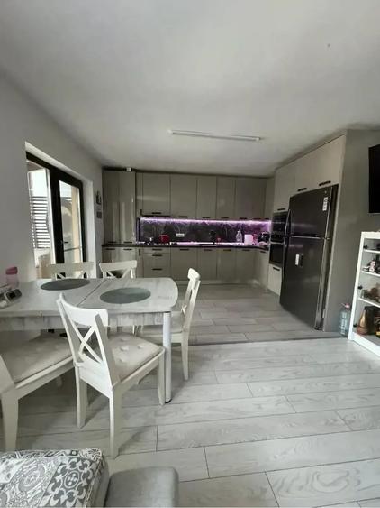 Casă cu Teren 400 Mp în Șag