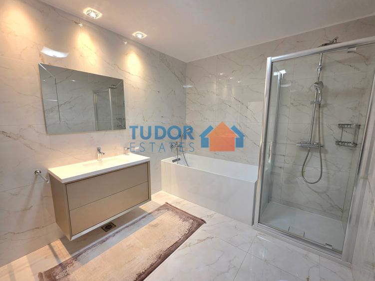 Apartament cu 3 camere semidecomandat în Șoseaua Nordului