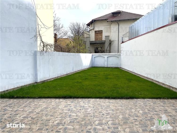Casă cu 5 camere cu Teren 372 Mp în Dacia