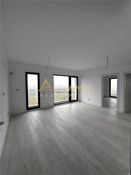 Apartament cu 3 camere decomandat în Fundeni