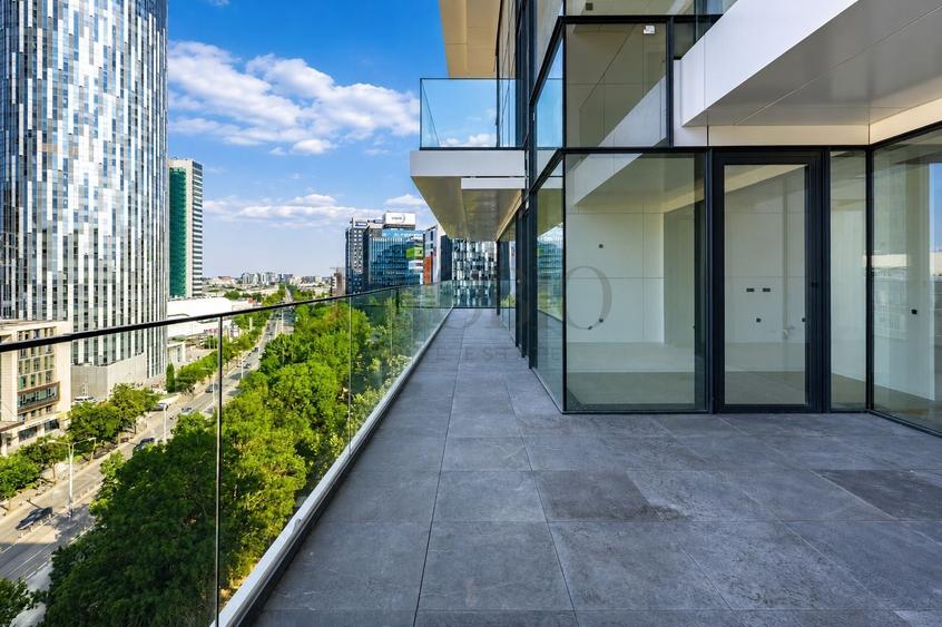 Apartament cu 4 camere, mobilat în Floreasca
