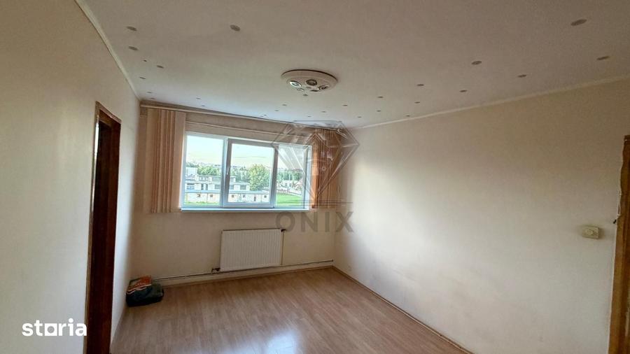 Apartament cu 2 camere nedecomandat, mobilat în Cantacuzino