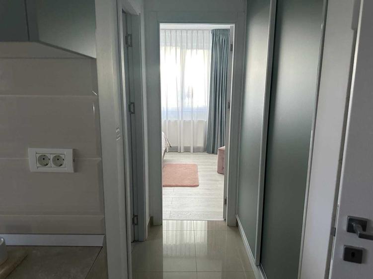Apartament cu 2 camere semidecomandat în Vlahuță