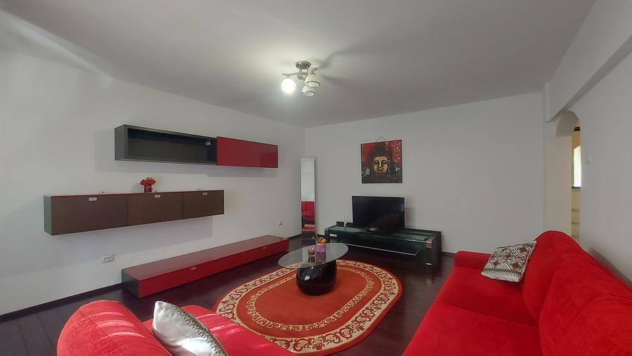 Apartament cu 2 camere decomandat în Unirii