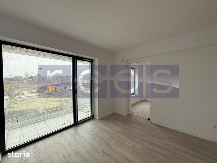 Apartament cu 2 camere semidecomandat în Sisești