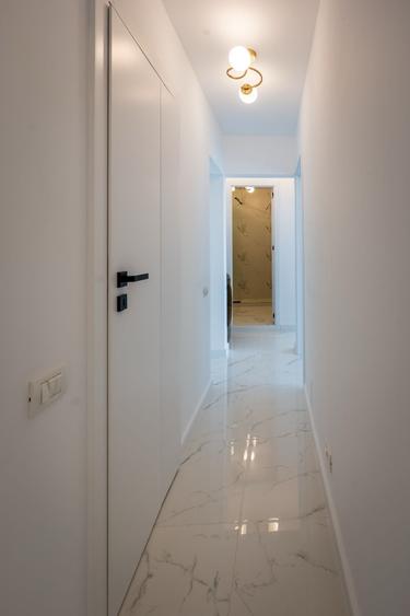 Apartament cu 3 camere decomandat în Rahova