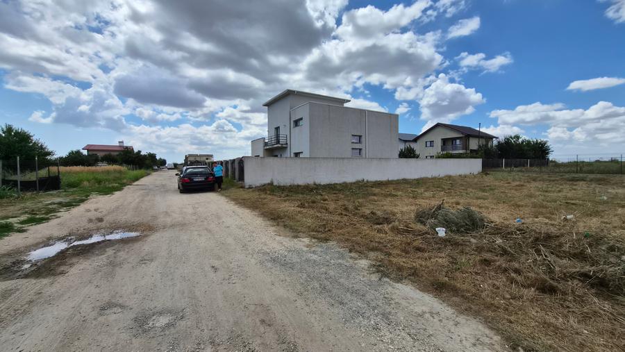 Teren Construcții intravilan de 510 mp, în Exterior Vest