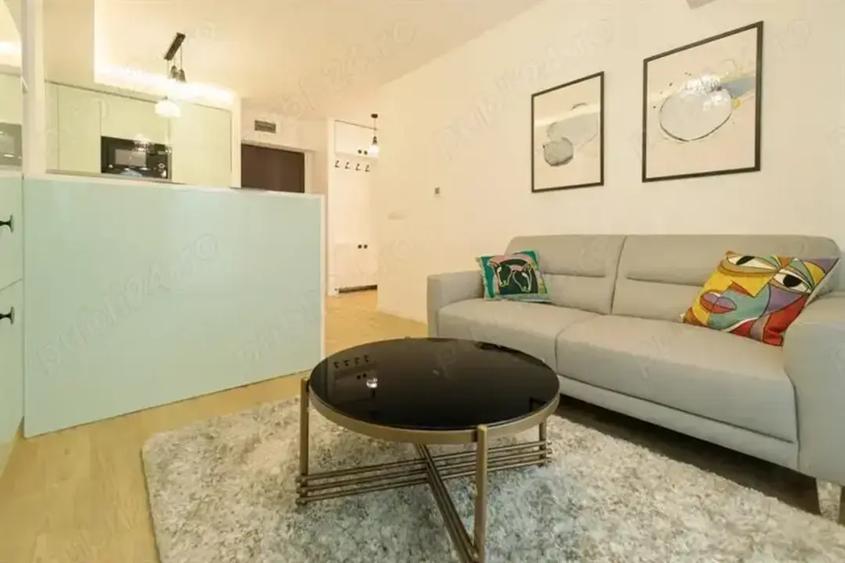 Apartament cu 2 camere decomandat, mobilat în Pipera