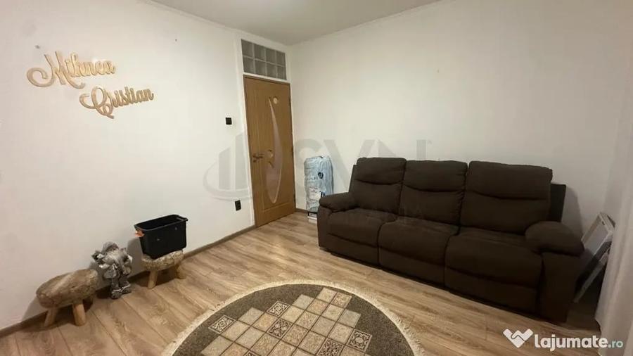 Apartament cu 2 camere decomandat în Decebal
