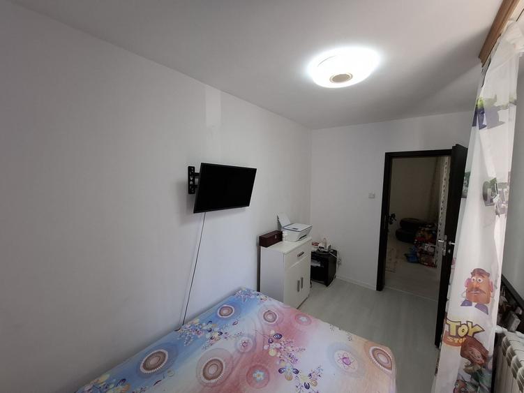 Apartament cu 4 camere renovat centrala gaz Inel II - 8