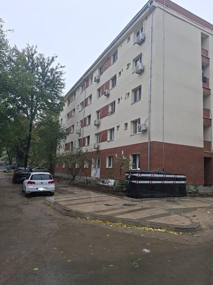Garsonieră semidecomandată în Doamna Ghica