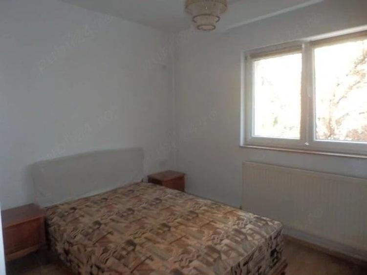 Apartament cu 3 camere decomandat, mobilat în Aviației