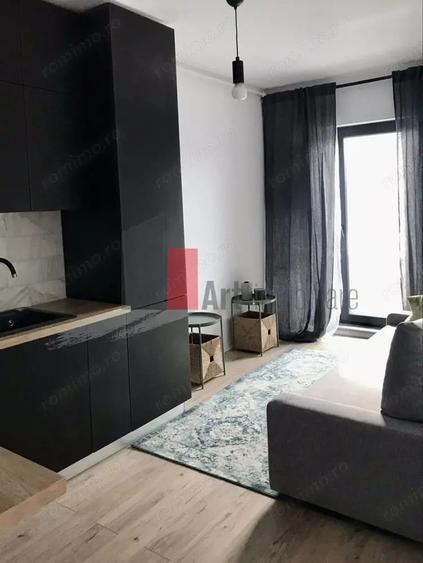 Apartament cu 2 camere decomandat în Politehnica
