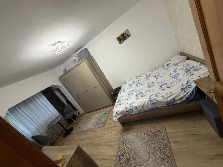 Garsonieră decomandată în Central