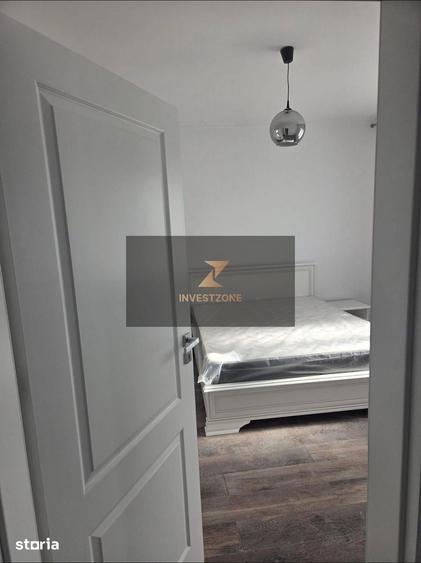 Casă cu 7 camere cu Teren 700 Mp în Sântandrei