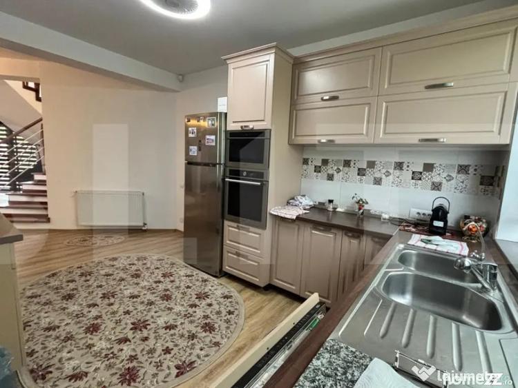 Spațiu comercial, de 365 mp, în Băiceni