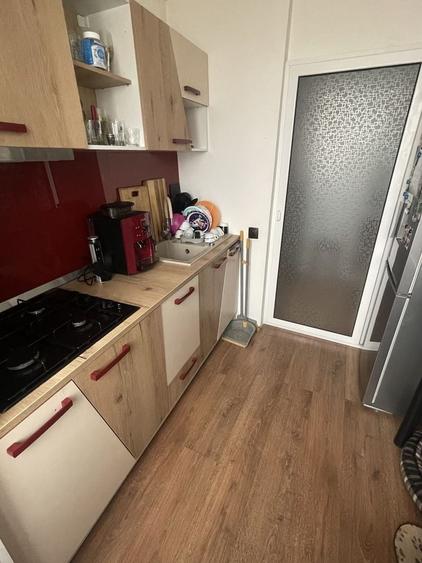 Apartament cu 2 camere semidecomandat în Țiglina 1