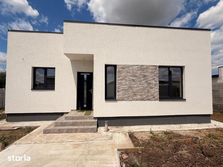 Casă cu 3 camere cu Teren 378 Mp în Berceni