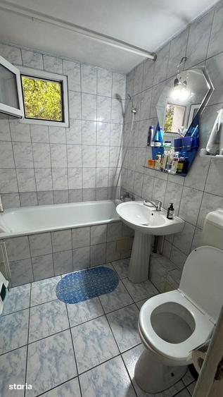 Apartament cu 3 camere în Berceni