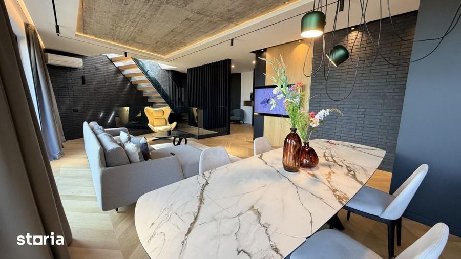Apartament cu 4 camere în Central